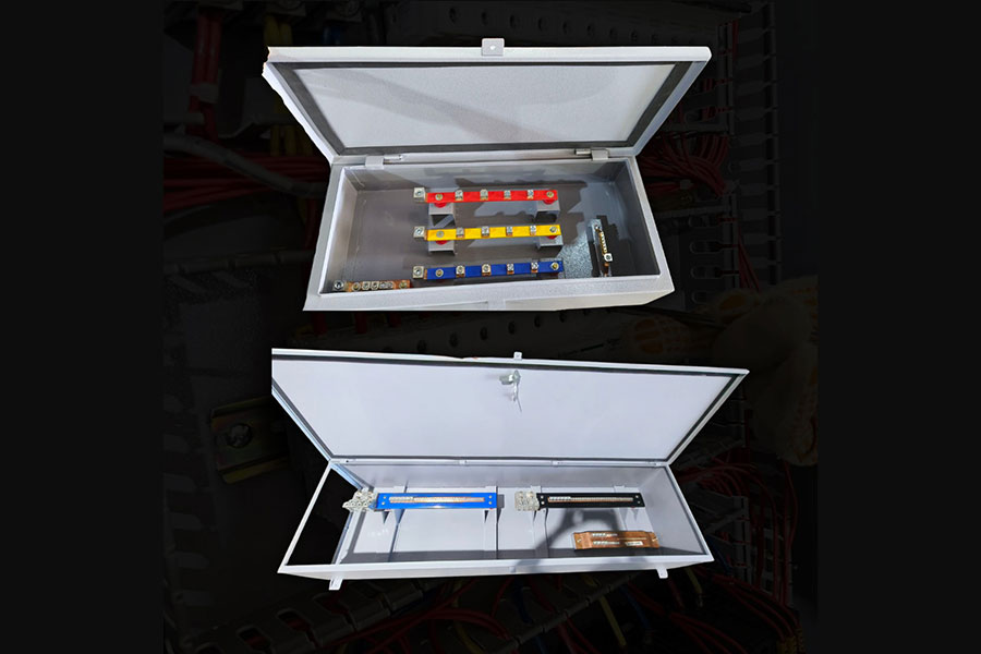 BUSBAR-GUTTER-featured